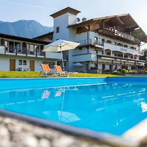 Hotel Huberhof, Rum